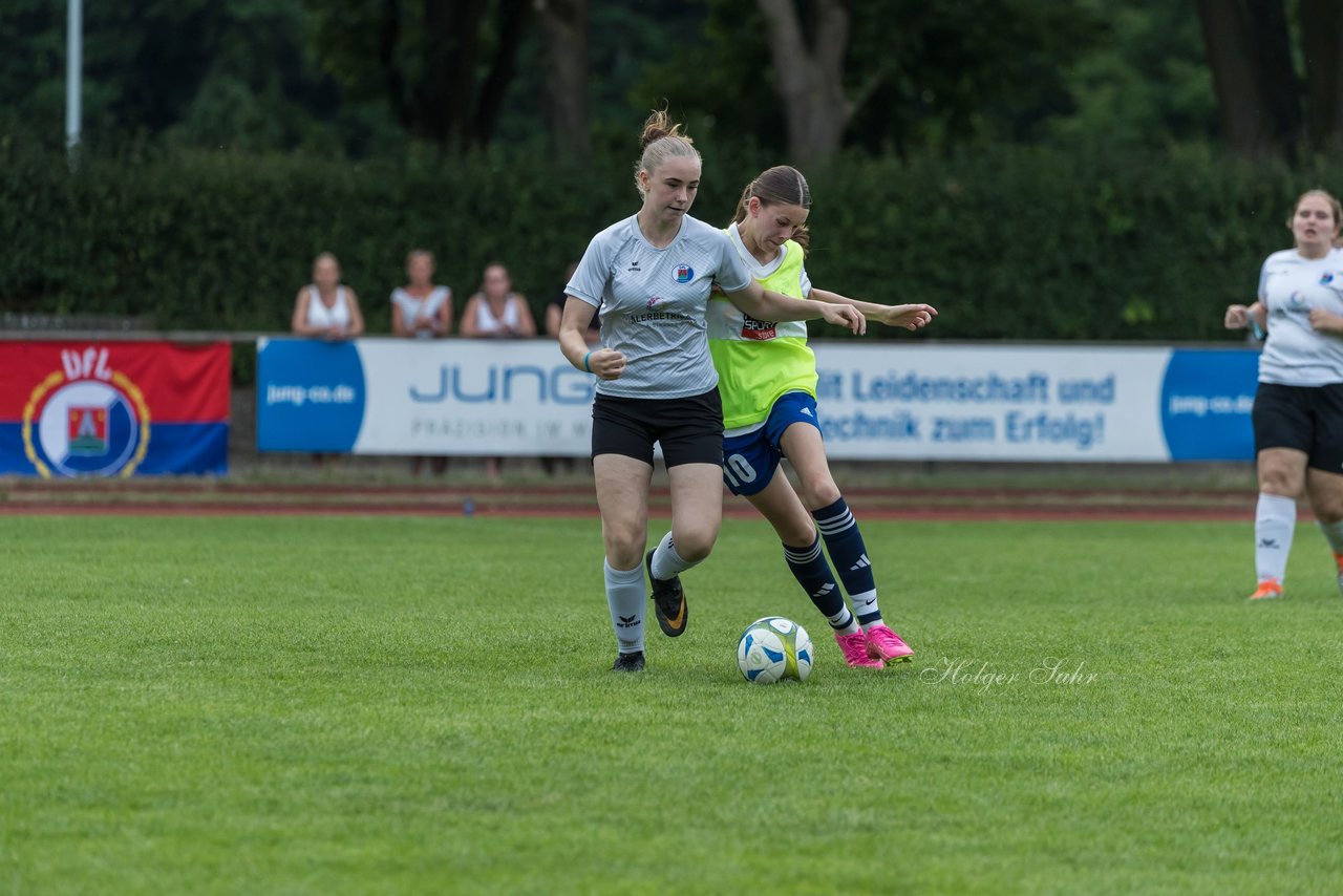 Bild 529 - Loewinnen Cup